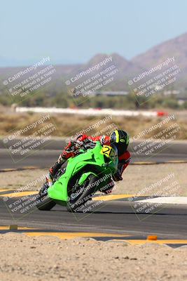 media/Oct-20-2024-CVMA (Sun) [[d4a3dff211]]/Race 3-Amateur Supersport Middleweight/